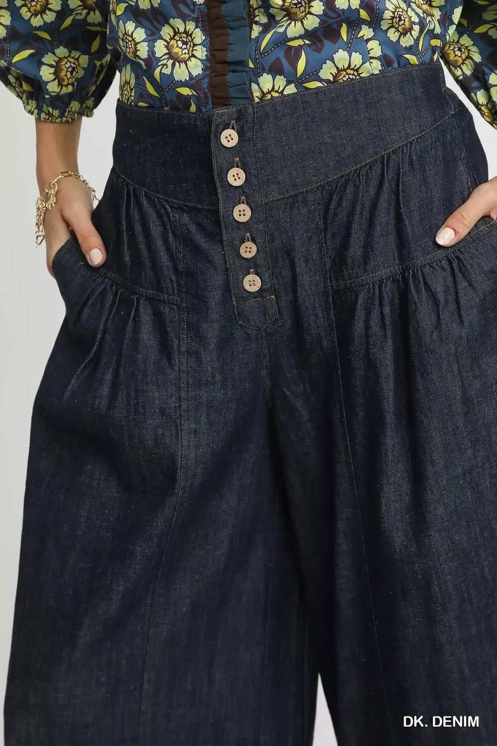 Umgee Stone Washed Wide-Leg Button-Front Culottes - Che Cose Belle