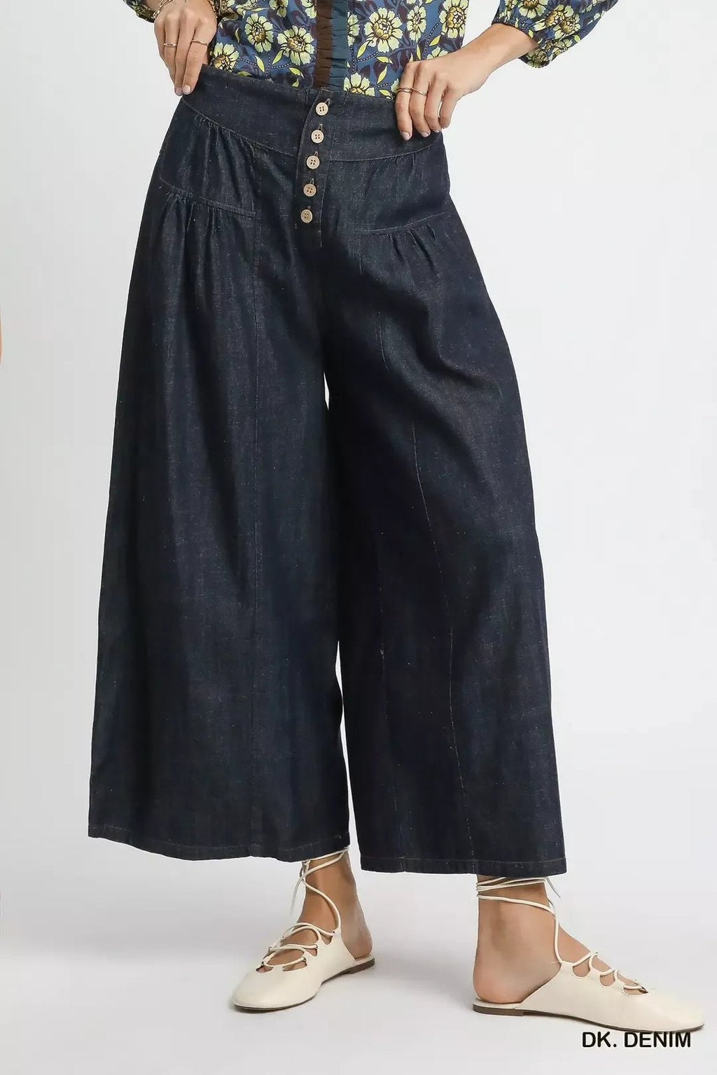 Umgee Stone Washed Wide-Leg Button-Front Culottes - Che Cose Belle