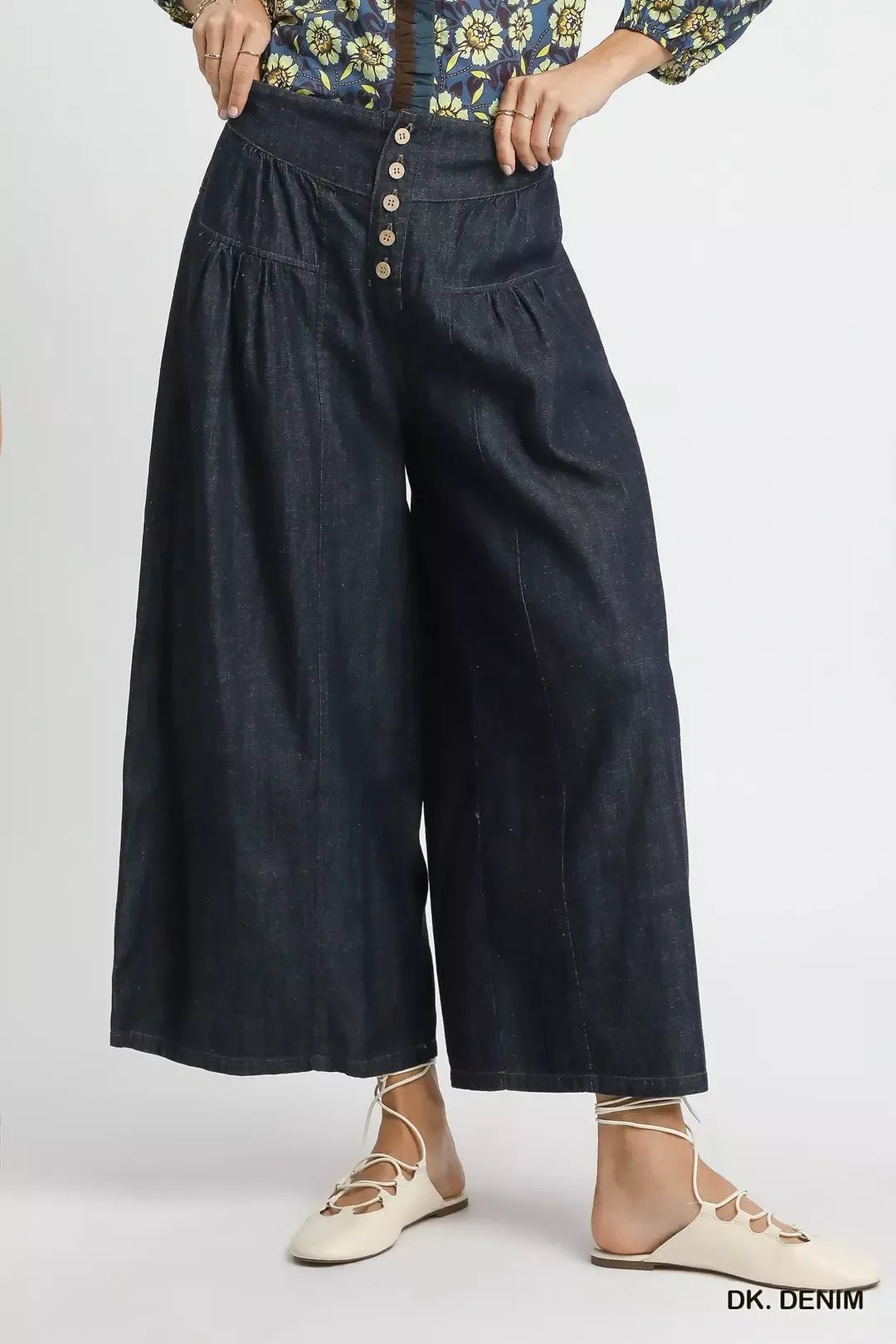 Umgee Stone Washed Wide-Leg Button-Front Culottes - Che Cose Belle