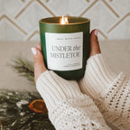 Under the Mistletoe Soy Candle - Green Matte Jar - 15 oz (Fraser Fir) - Che Cose Belle