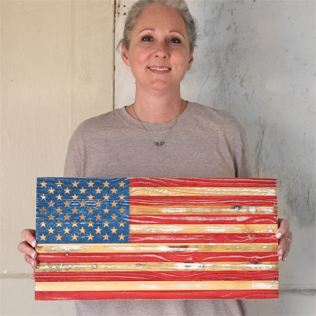 USA Pallet Wood Flags - Che Cose Belle