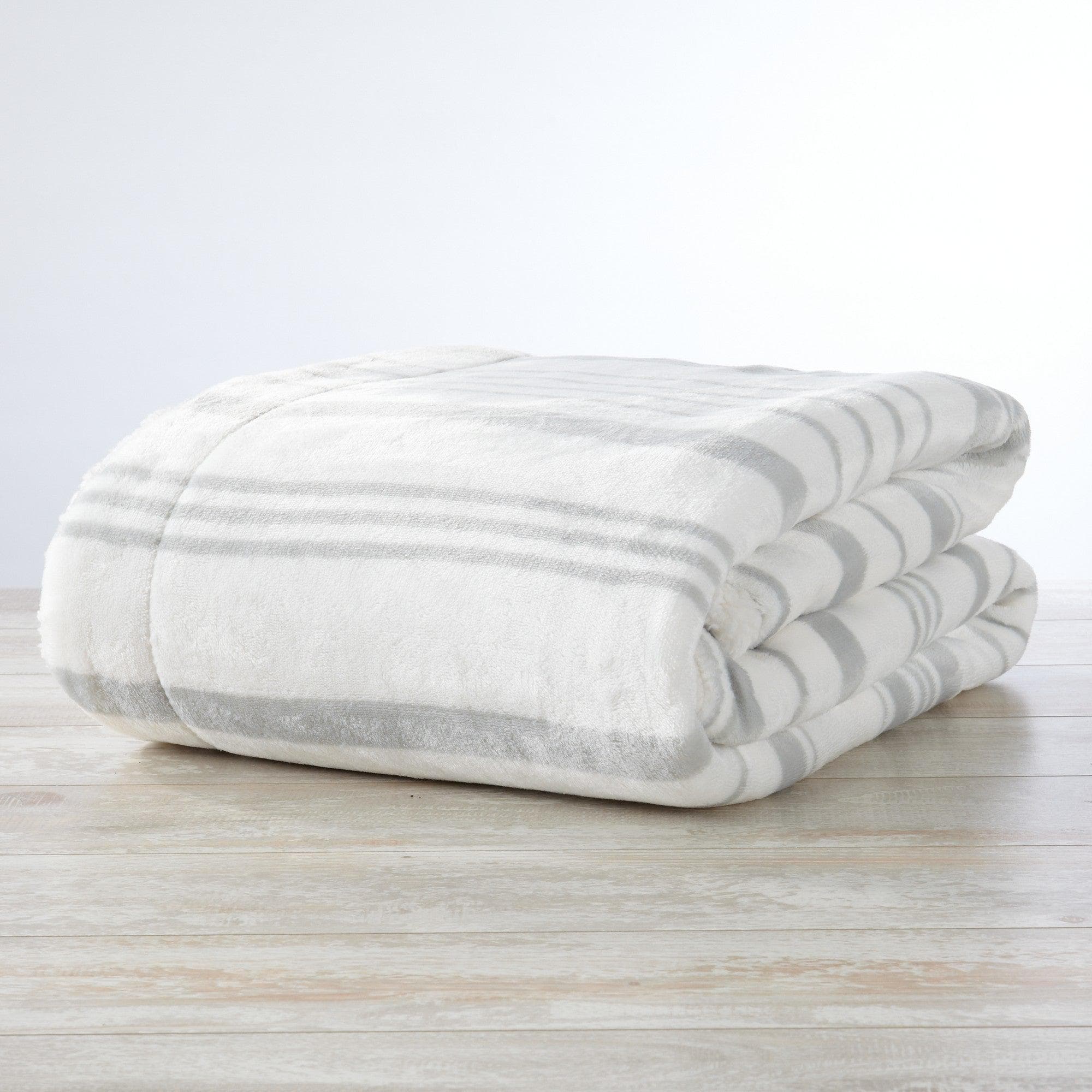 Velvet Plush Sherpa Luxury Bed Blanket - Kinsley Collection - Che Cose Belle