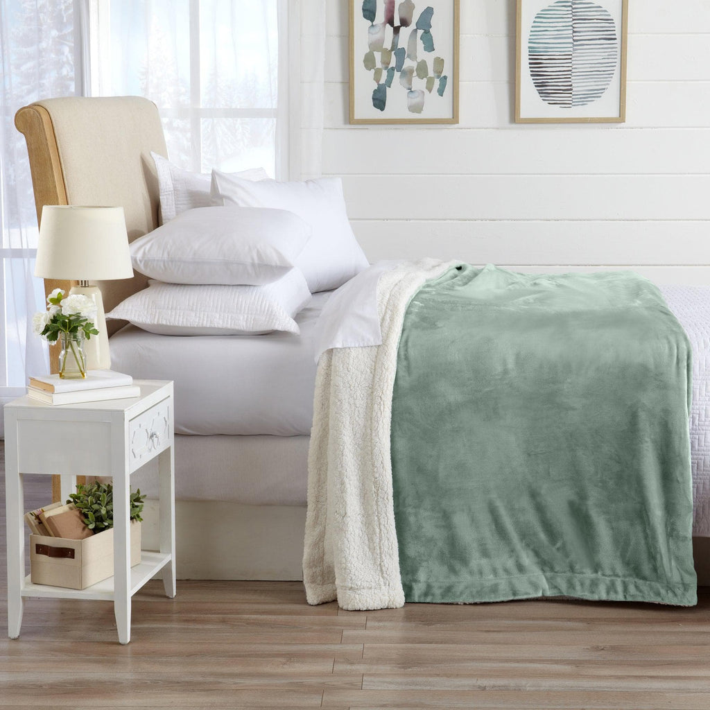 Velvet Plush Sherpa Luxury Bed Blanket - Kinsley Collection - Che Cose Belle