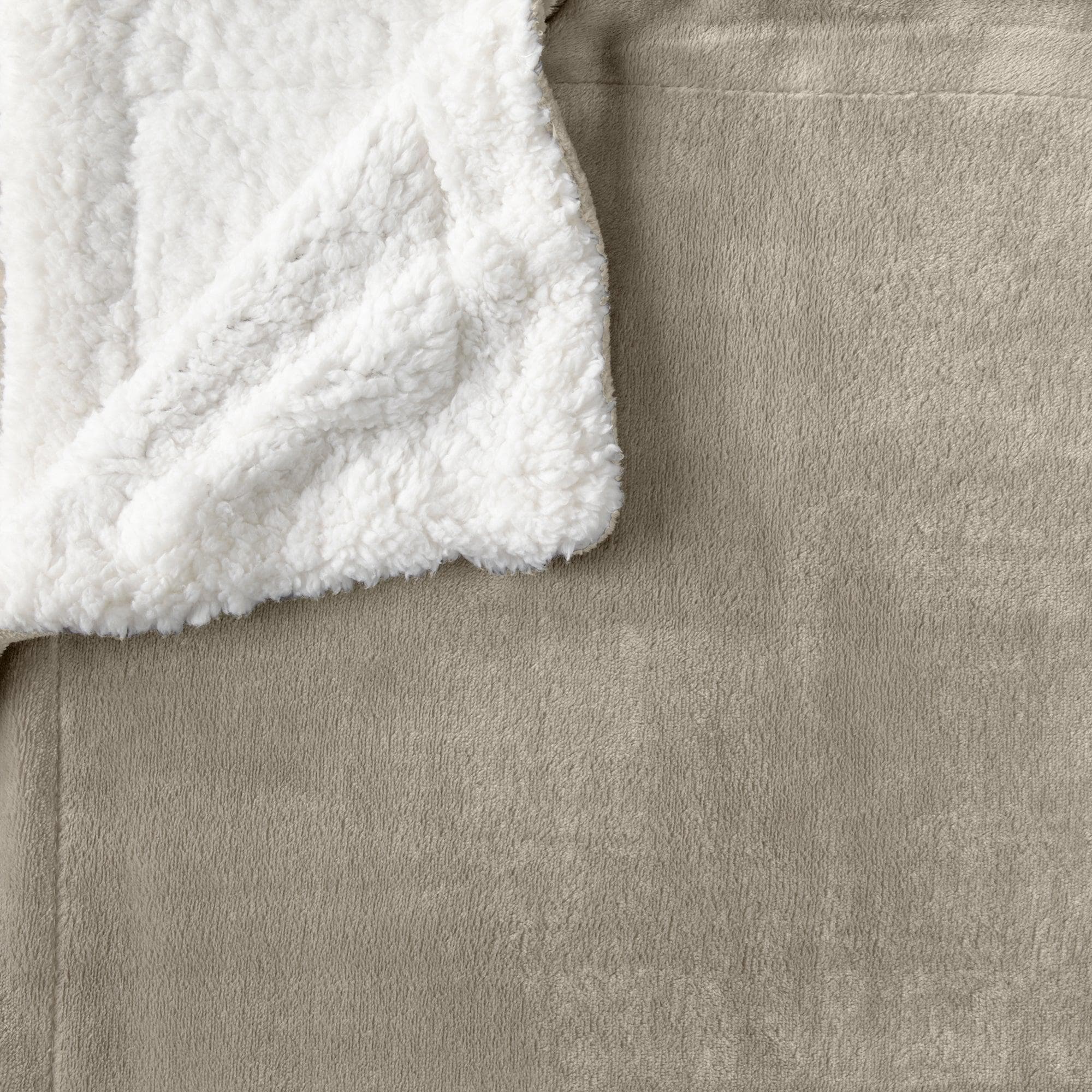 Velvet Plush Sherpa Luxury Bed Blanket - Kinsley Collection - Che Cose Belle