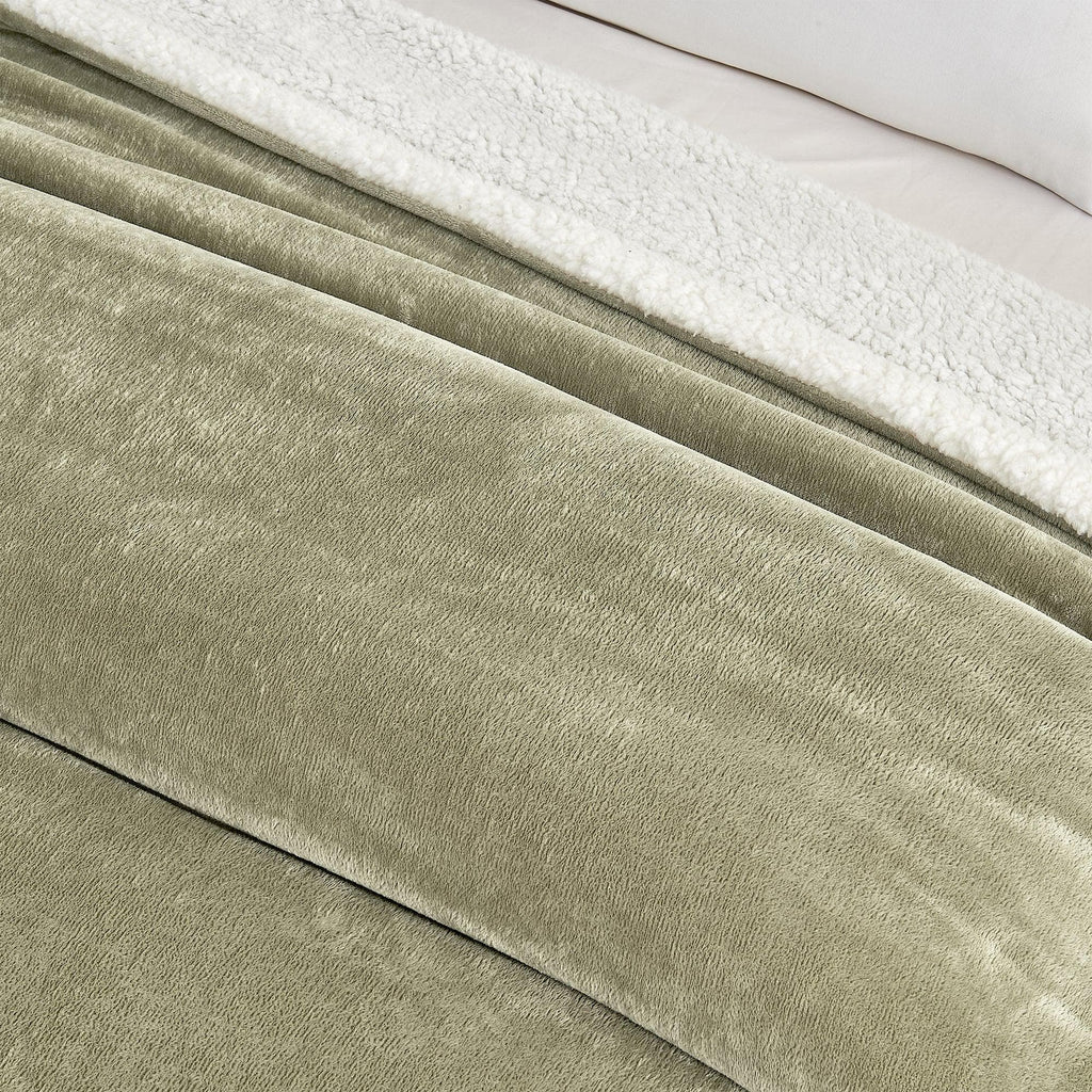 Velvet Plush Sherpa Luxury Bed Blanket - Kinsley Collection - Che Cose Belle