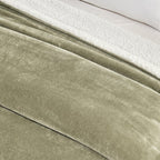 Velvet Plush Sherpa Luxury Bed Blanket - Kinsley Collection - Che Cose Belle
