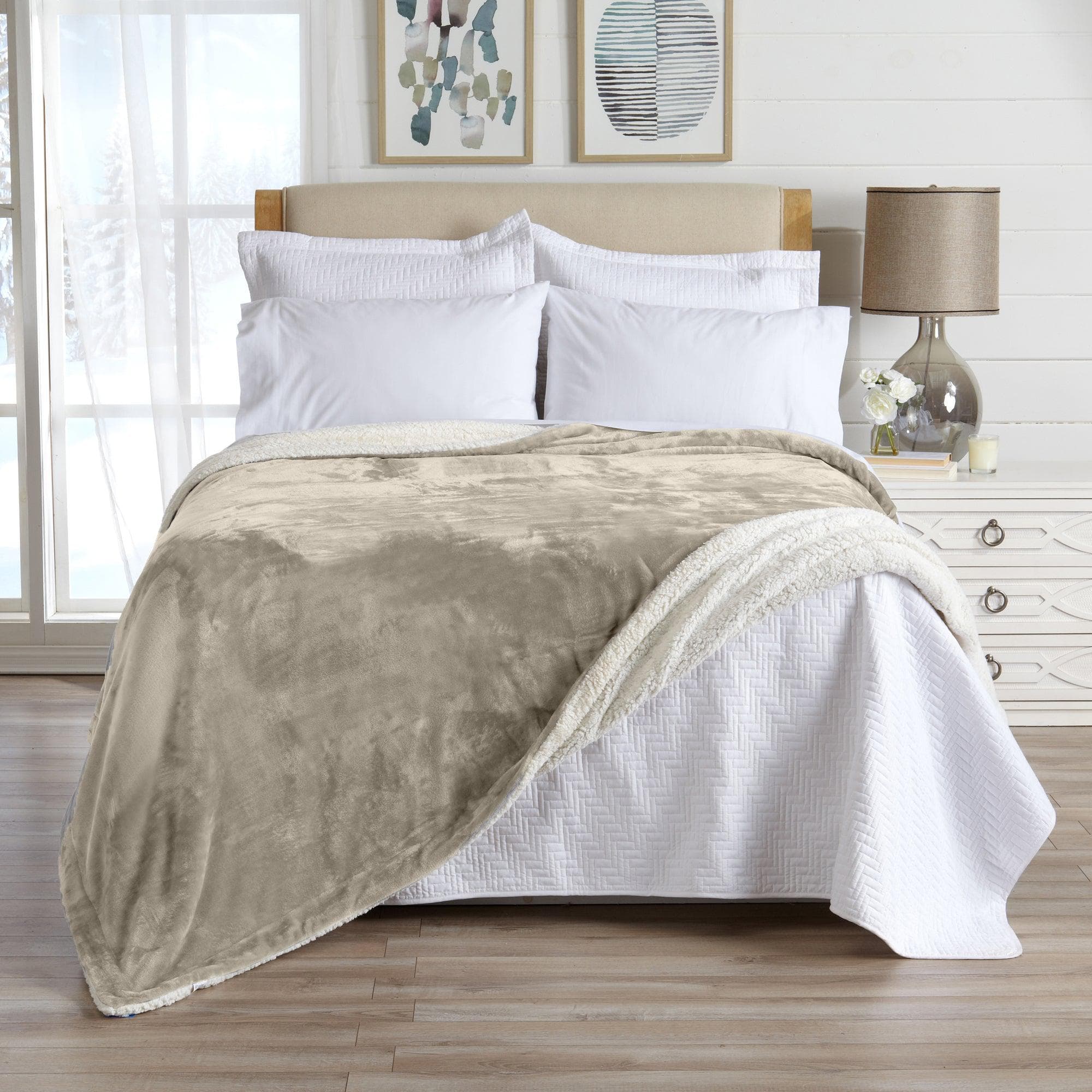 Velvet Plush Sherpa Luxury Bed Blanket - Kinsley Collection - Che Cose Belle
