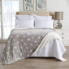 Velvet Plush Sherpa Luxury Bed Blanket - Kinsley Collection - Che Cose Belle