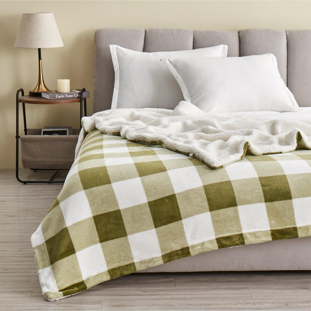 Velvet Plush Sherpa Luxury Bed Blanket - Kinsley Collection - Che Cose Belle