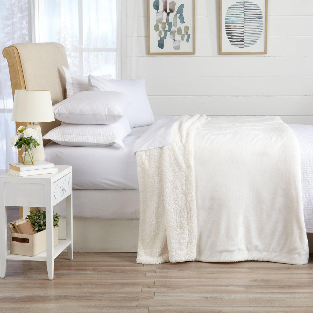 Velvet Plush Sherpa Luxury Bed Blanket - Kinsley Collection - Che Cose Belle
