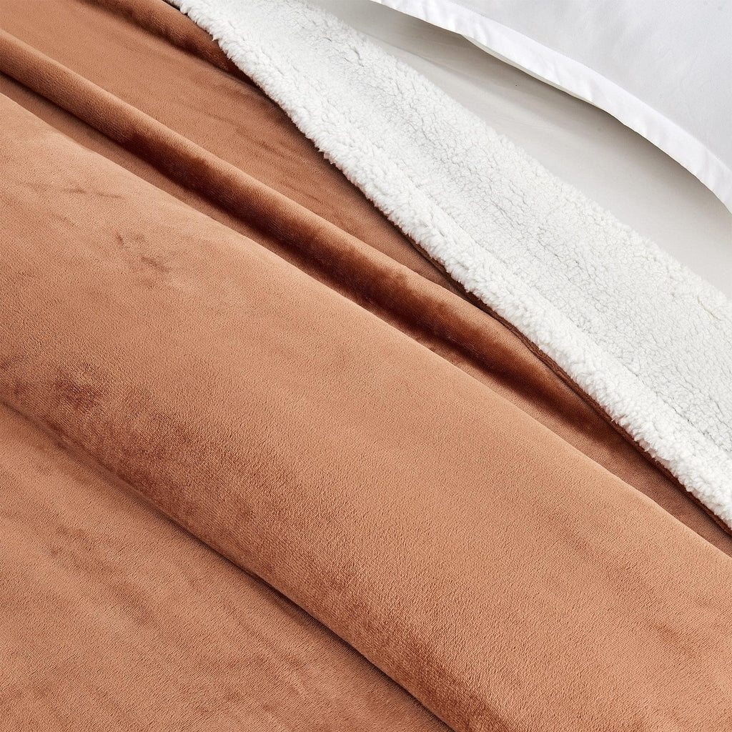 Velvet Plush Sherpa Luxury Bed Blanket - Kinsley Collection - Che Cose Belle
