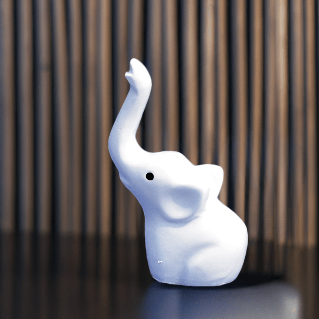 Vibhsa Baby Elephant Ring Holder - Che Cose Belle