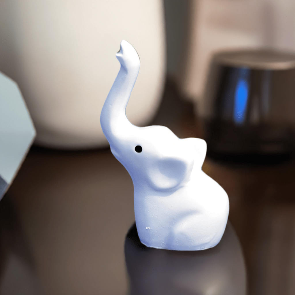 Vibhsa Baby Elephant Ring Holder - Che Cose Belle
