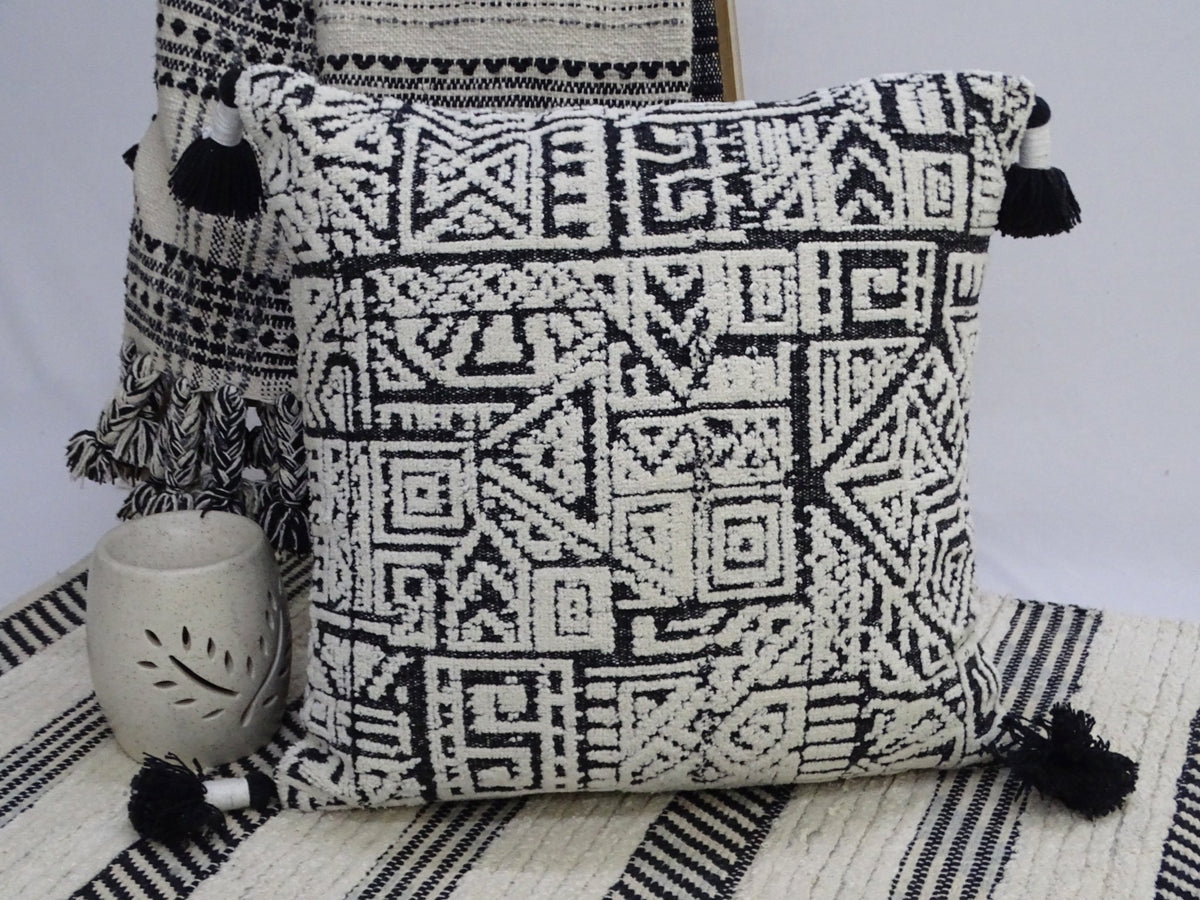 Vibhsa Black & White Geometric Throw Pillow 20x20 with Tassels - Che Cose Belle