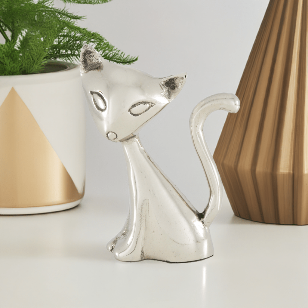Vibhsa Cat Ring Holder (Silver) - Che Cose Belle