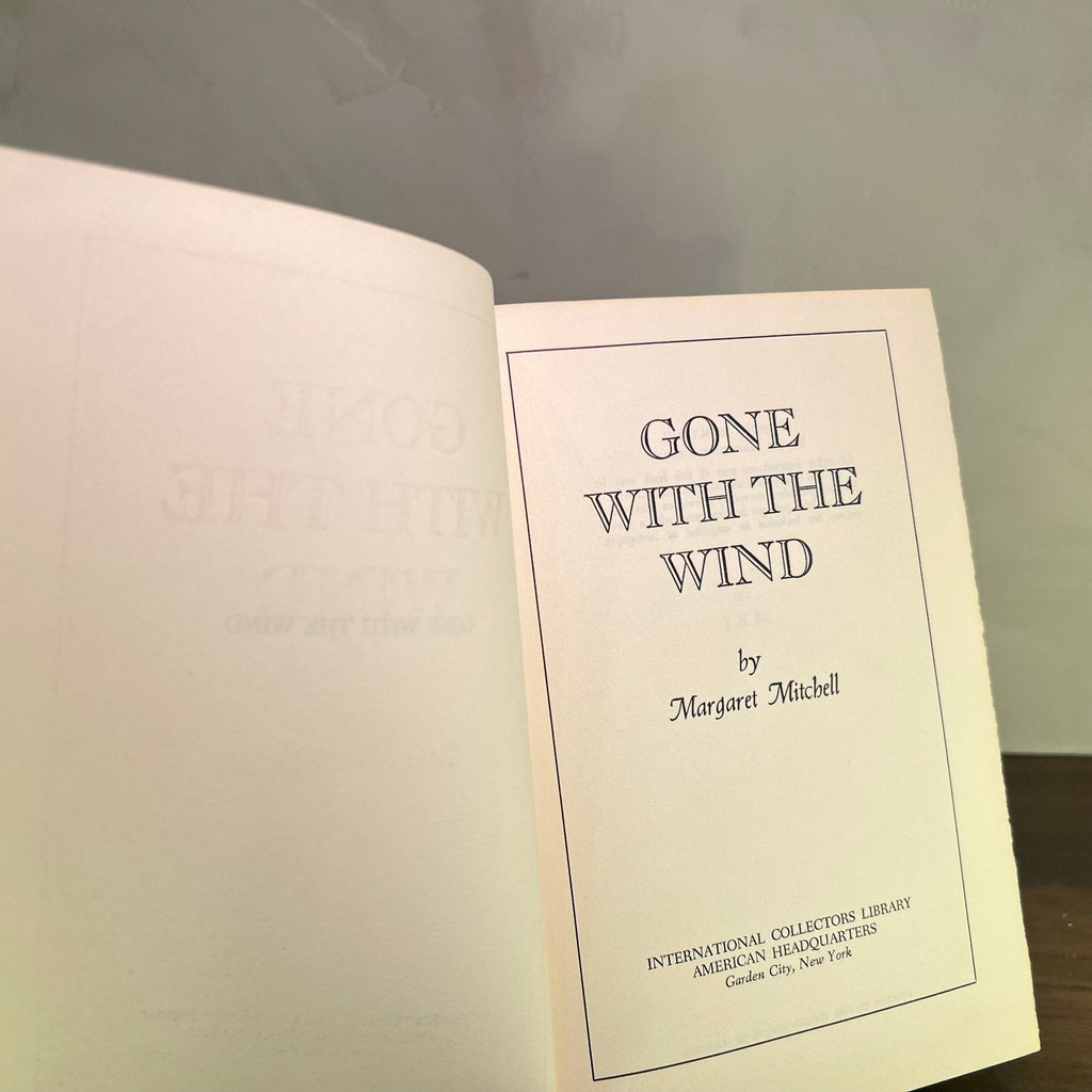 Vintage Blue Gilded Books - Classics - Che Cose Belle