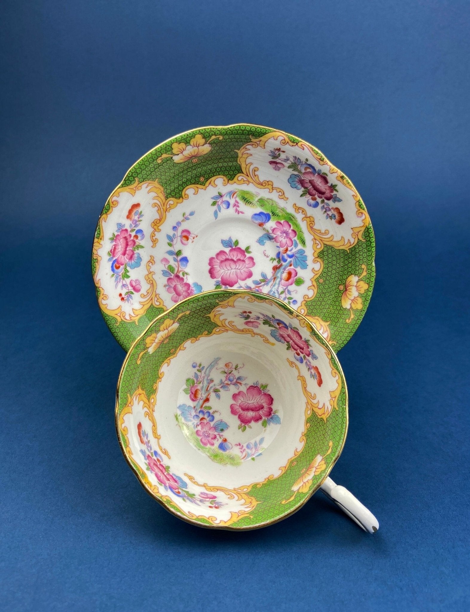 Vintage Foley Fine Bone China Tea Cup & Saucer, Mint Green Floral, Made in England - Che Cose Belle
