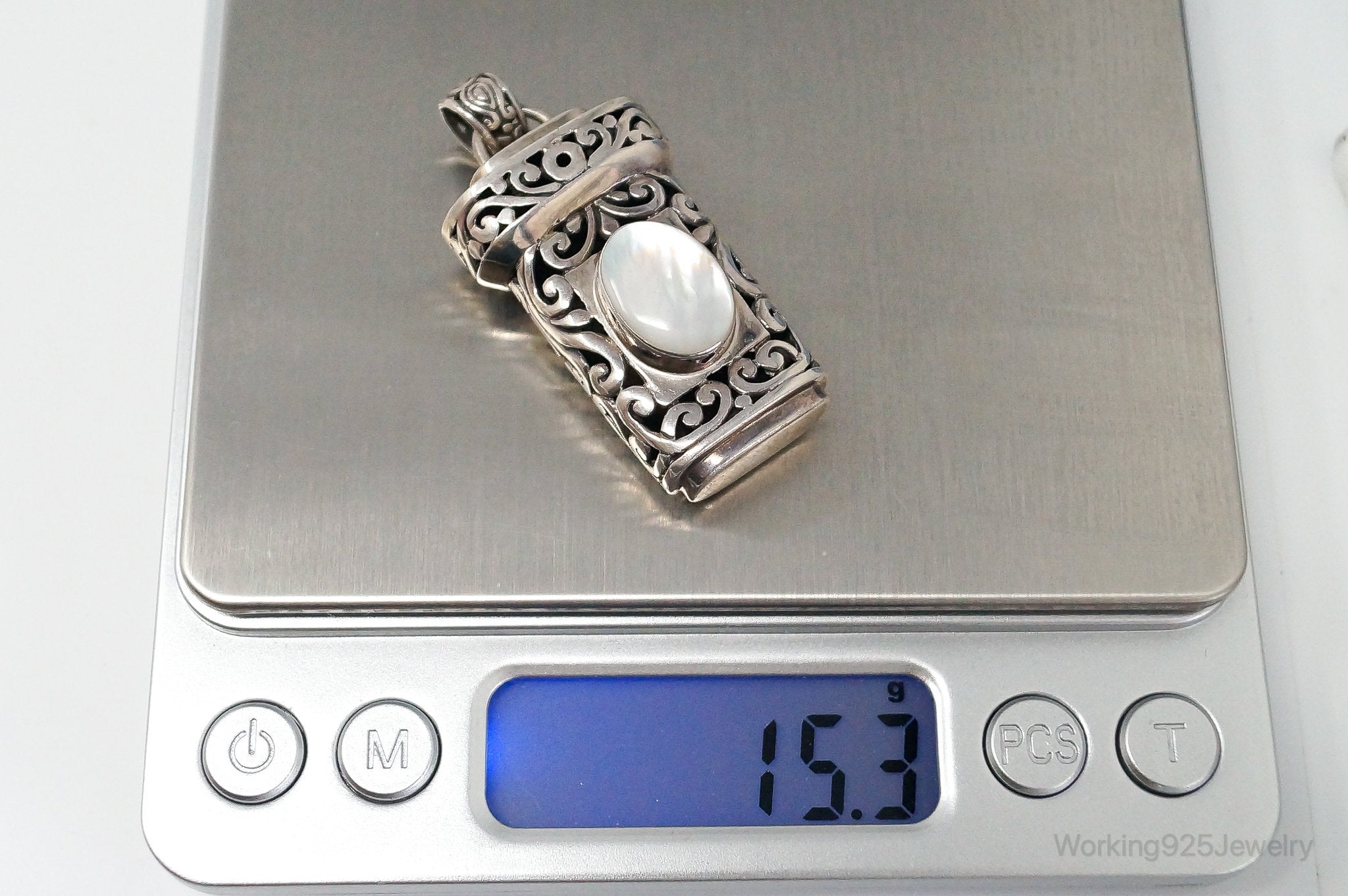 Vintage Large Mother Of Pearl Bali Inspired Sterling Silver Pendant - Che Cose Belle