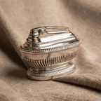 Vintage Ronson Queen Anne Table Lighter - Genuine 1950s Tobacciana - Che Cose Belle