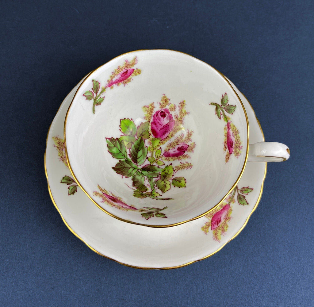 Vintage Royal Chelsey Moss Rose Tea Cup and Saucer, English Bone China - Che Cose Belle