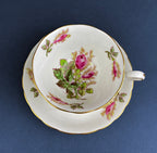 Vintage Royal Chelsey Moss Rose Tea Cup and Saucer, English Bone China - Che Cose Belle