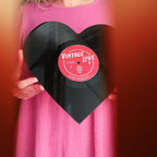 Vintage Vinyl Heart Art - Che Cose Belle