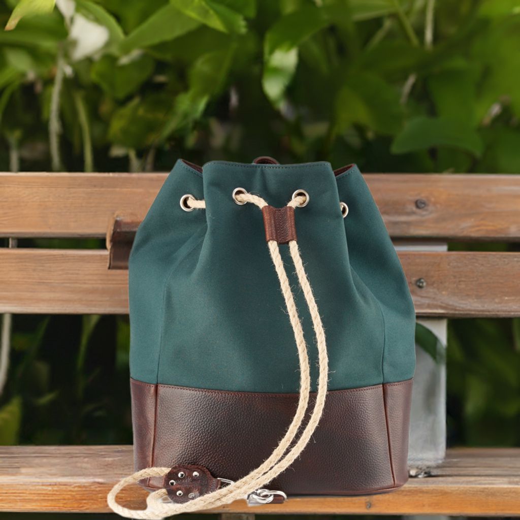 WANDERLUST Canvas Duffle Bag ~ Classic Green - Che Cose Belle