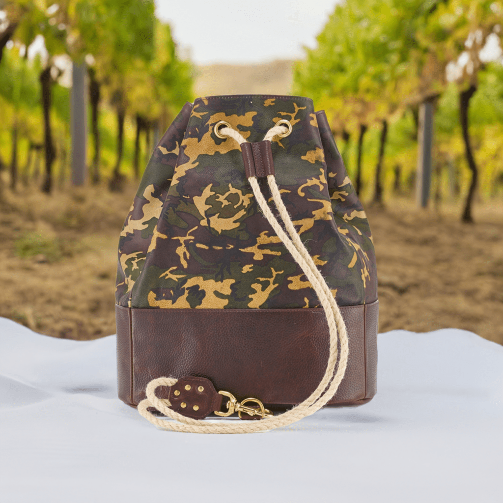 WANDERLUST Leather Duffle Bag ~ Tan Camo - Che Cose Belle