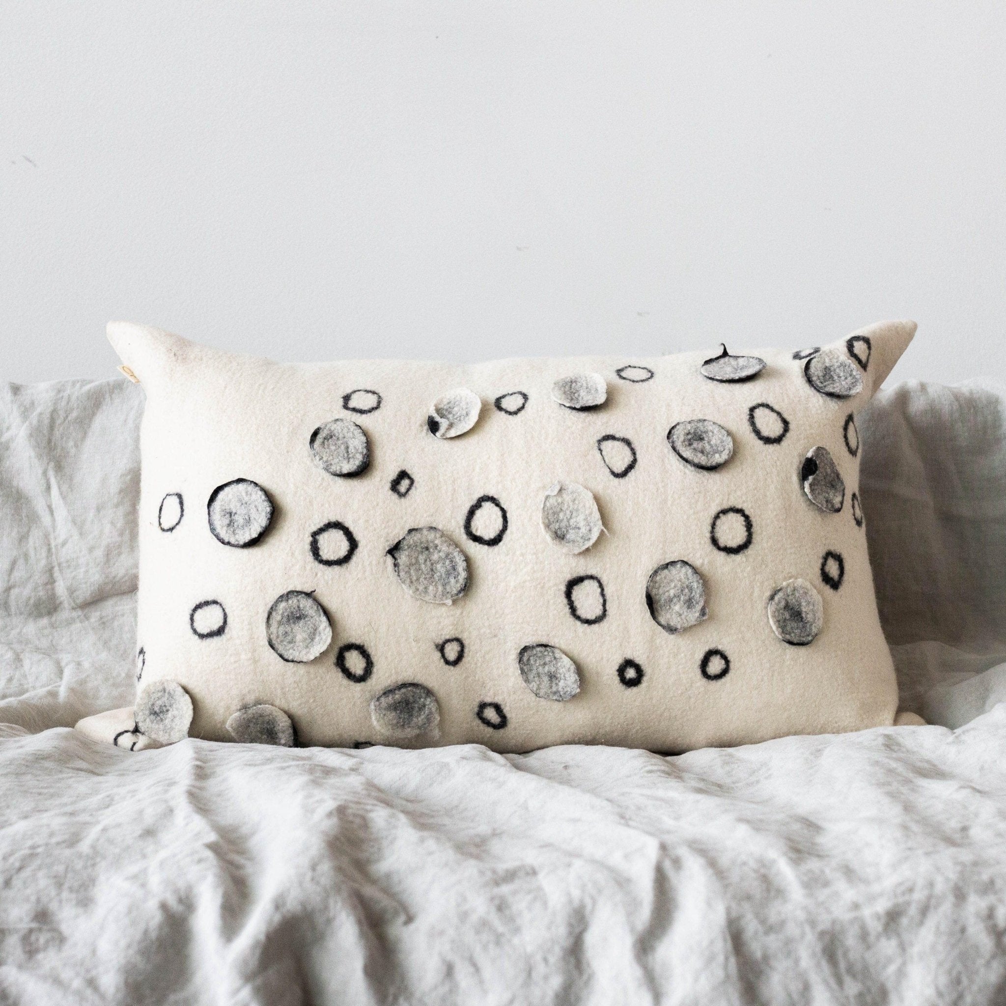 Waterlily Oversized Merino Wool Lumbar Throw Pillow - Che Cose Belle