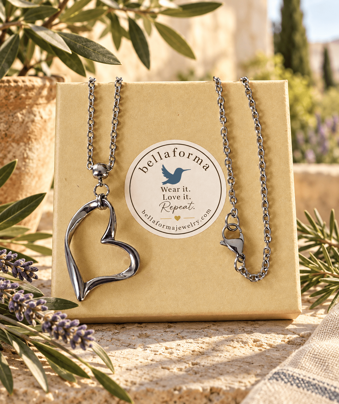 WHIMSICAL HEART NECKLACE - Che Cose Belle