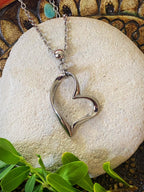 WHIMSICAL HEART NECKLACE - Che Cose Belle
