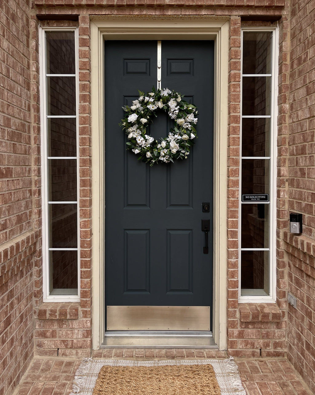 White and Green Dogwood Ranunculus Spring Wreath - Che Cose Belle