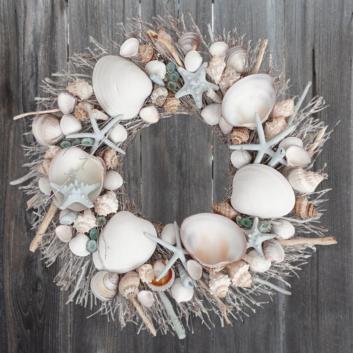 White & Light Blue Seashell Wreath - Che Cose Belle