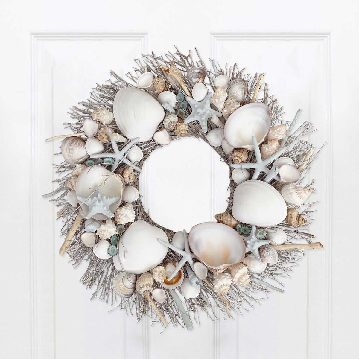White & Light Blue Seashell Wreath - Che Cose Belle