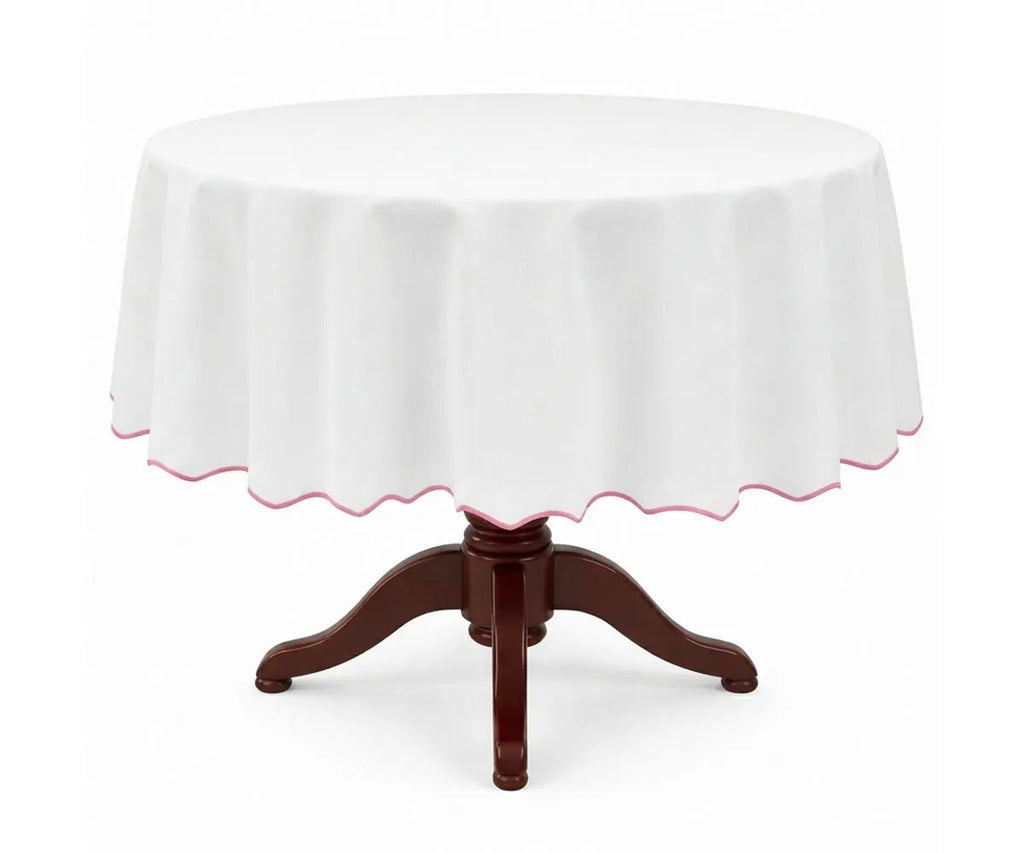 White Round Cloth Tablecloths - Scalloped Edge - Che Cose Belle