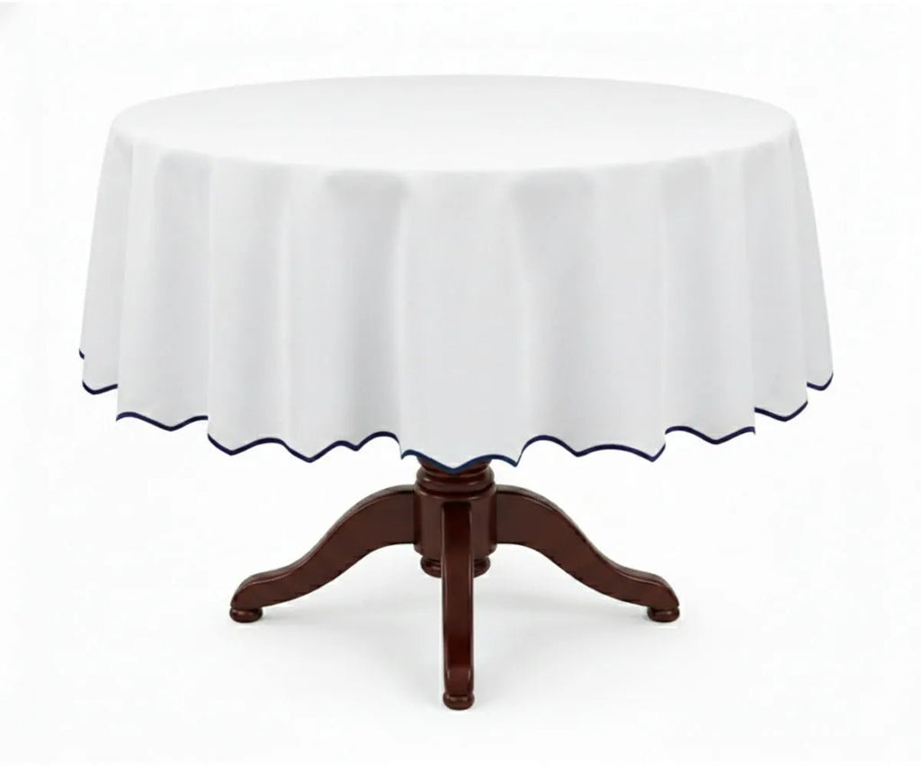 White Round Cloth Tablecloths - Scalloped Edge - Che Cose Belle