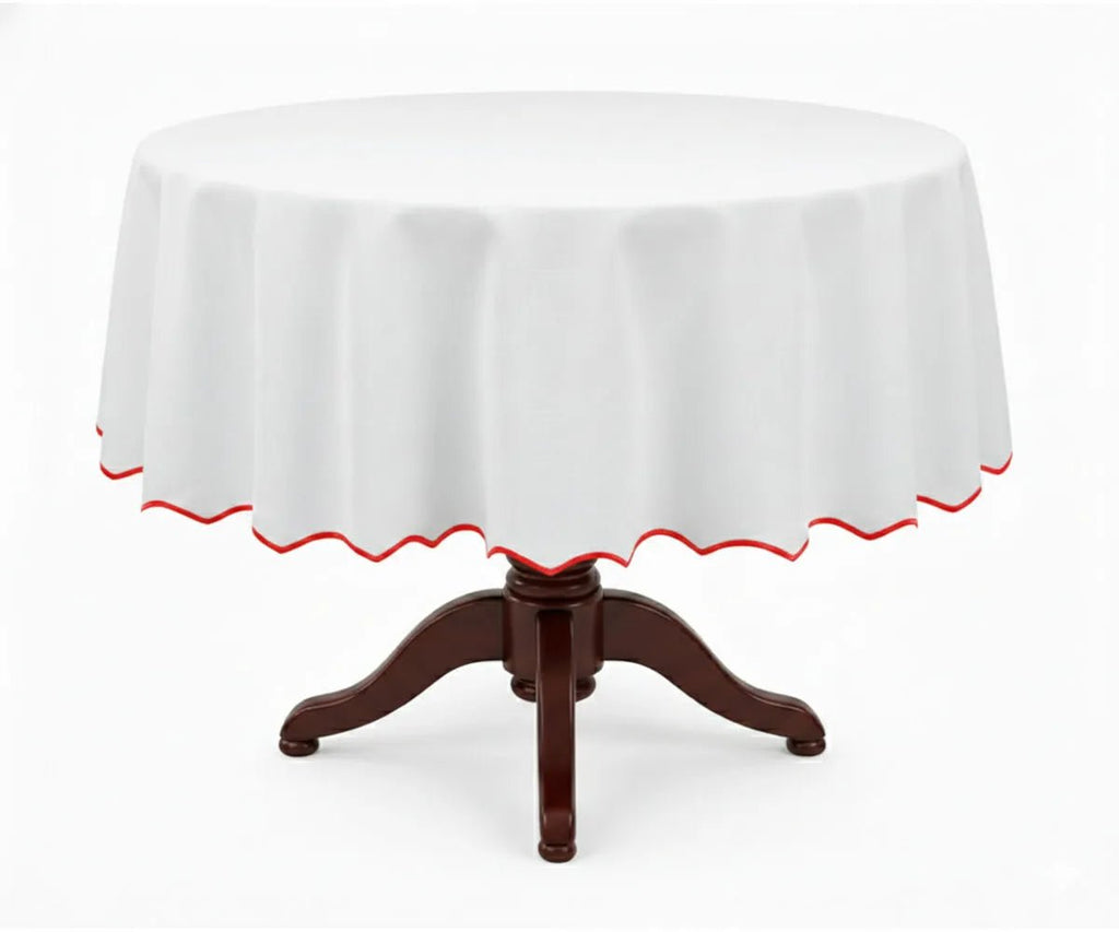 White Round Cloth Tablecloths - Scalloped Edge - Che Cose Belle