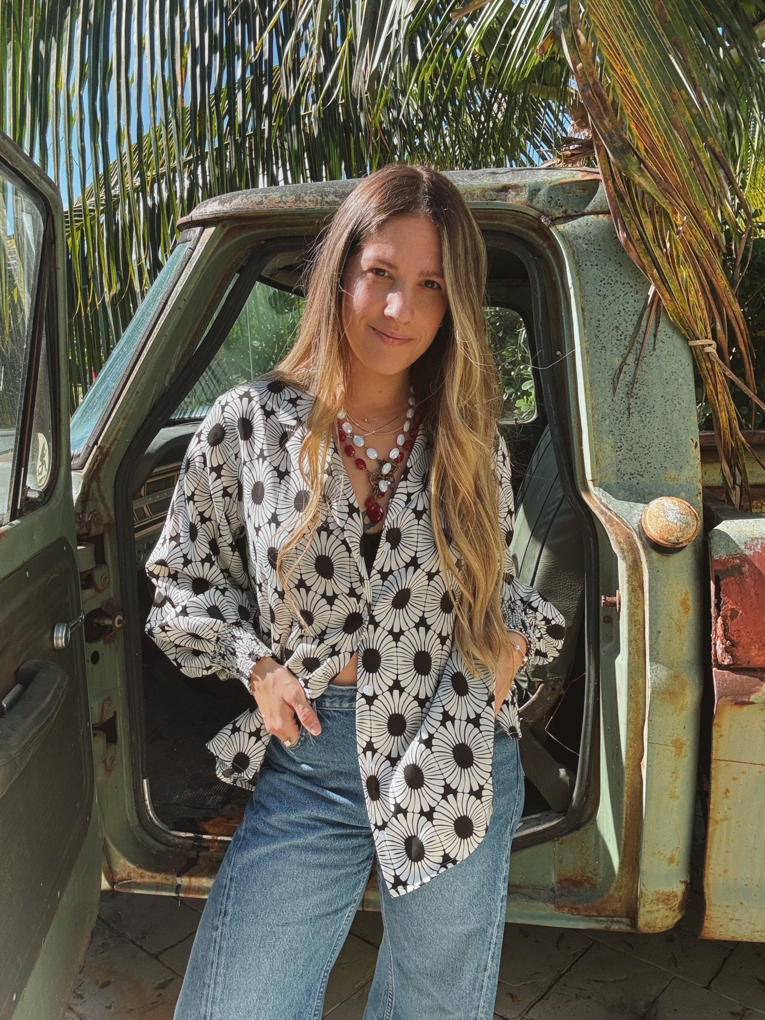 White Wedding Retro Floral Button Up Blouse - Che Cose Belle