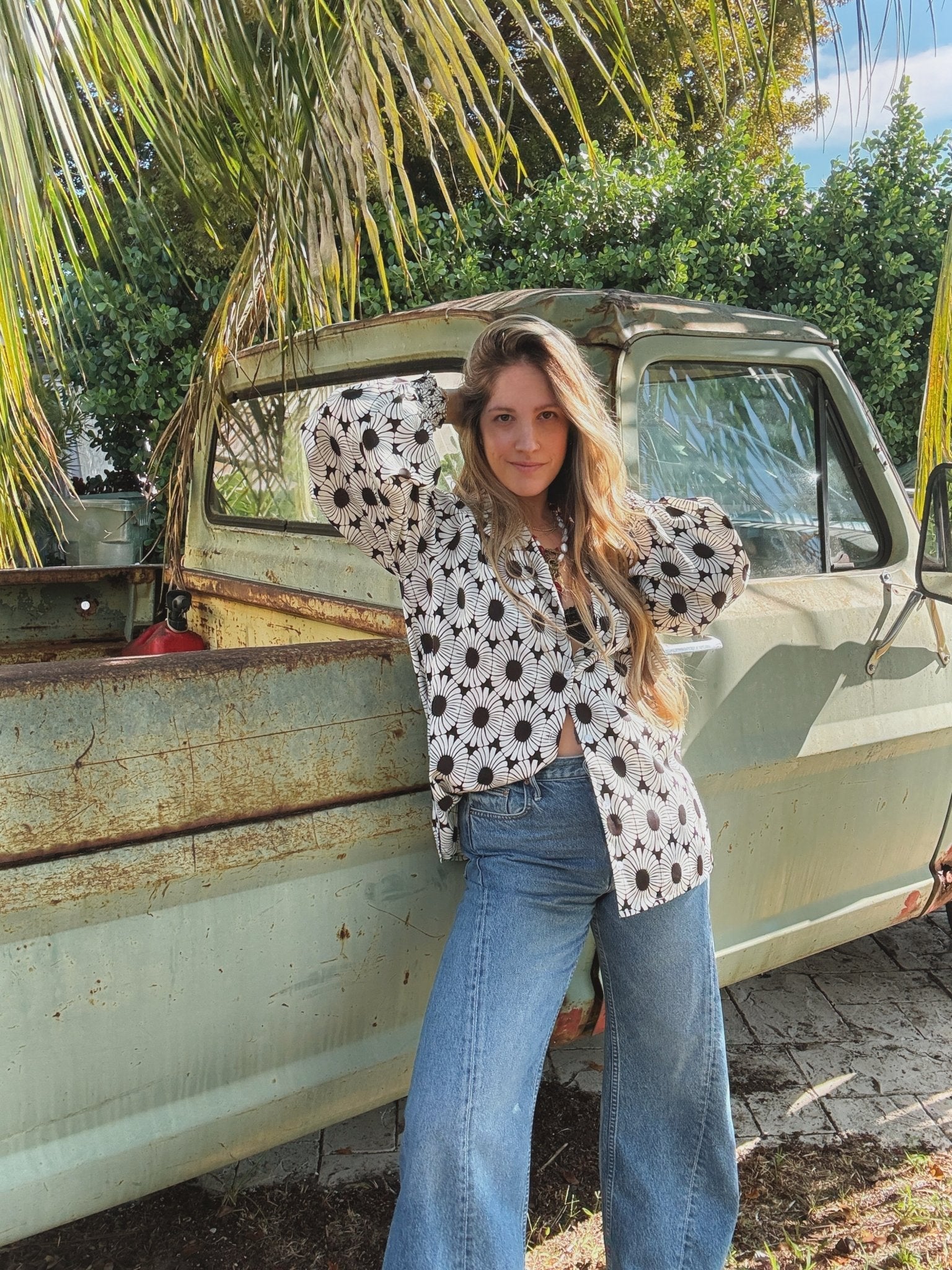 White Wedding Retro Floral Button Up Blouse - Che Cose Belle