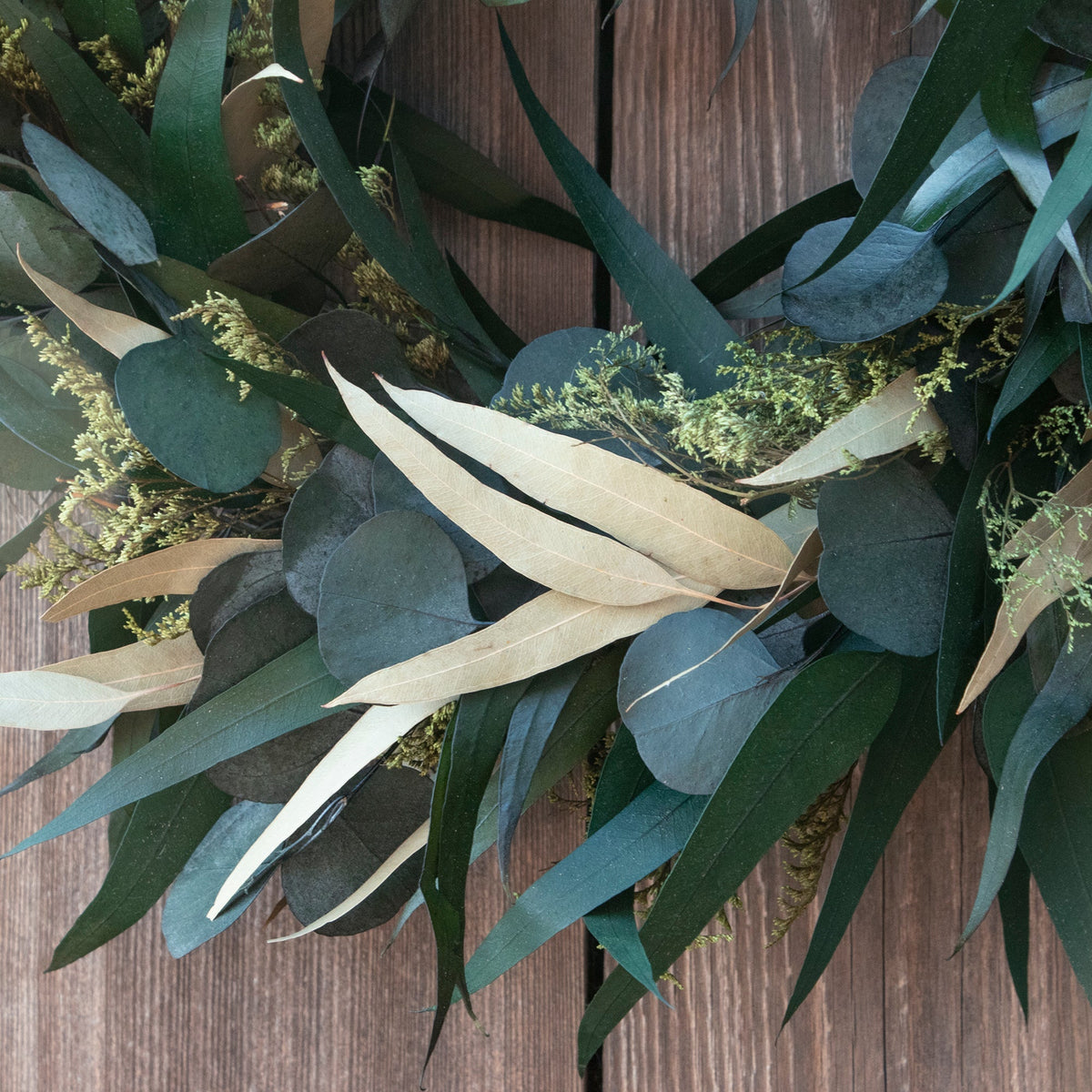 Willow and Silver Dollar Eucalyptus Wreath - Che Cose Belle