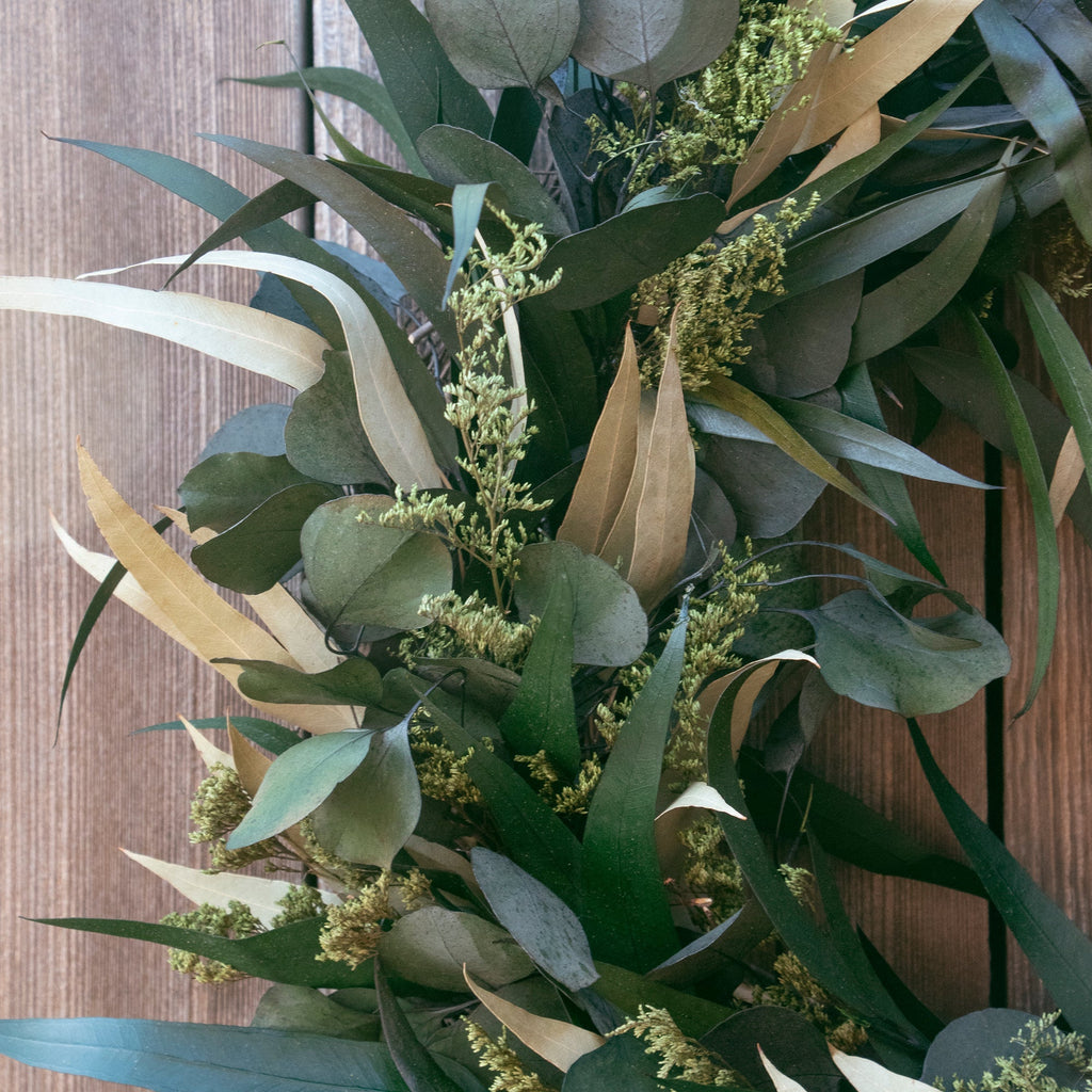 Willow and Silver Dollar Eucalyptus Wreath - Che Cose Belle
