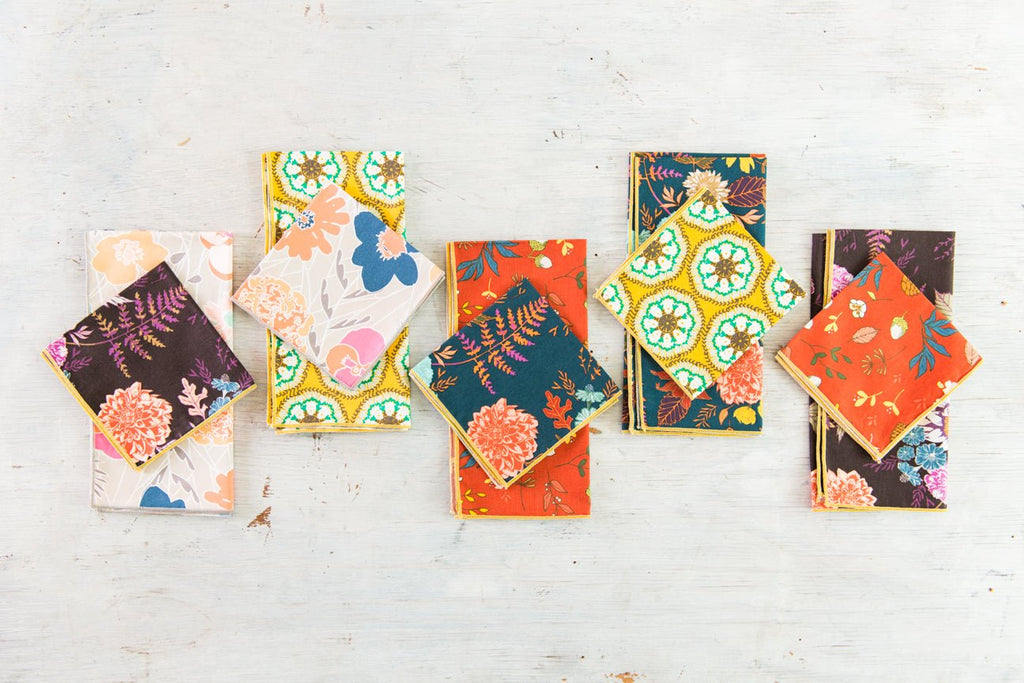 Winter Blue Floral Cloth Napkins, set of four - Che Cose Belle