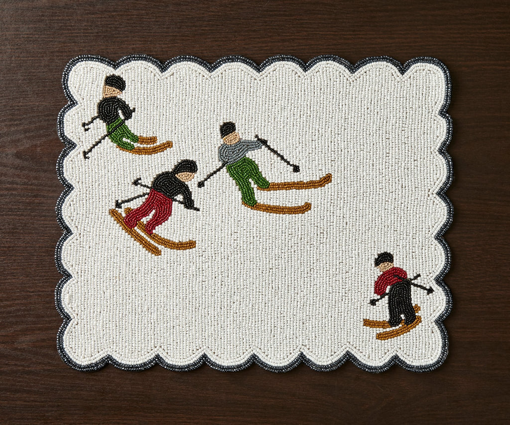 Winter Skier Christmas placemats Set – Snowy Mountain Dining Table Decor – Winter Wonderland Table Setting - Che Cose Belle