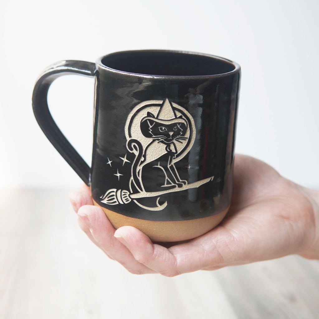 Witch Cat Halloween Mug, Farmhouse Style Handmade Pottery - Che Cose Belle