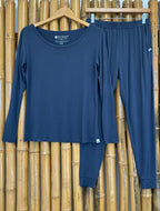 Women's Bamboo Lounge Set - Long Sleeve T-Shirt and Jogger Pants - Che Cose Belle