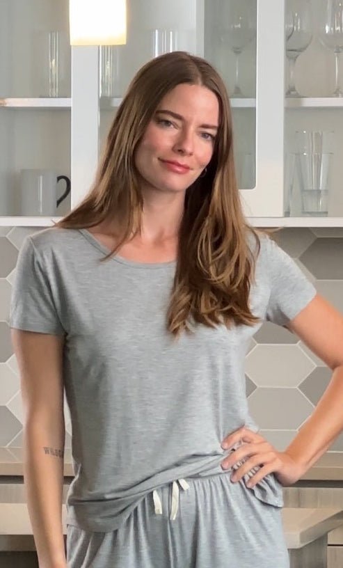Women’s Bamboo Lounge Set - Lounge T-Shirt + Lounge Shorts - Che Cose Belle