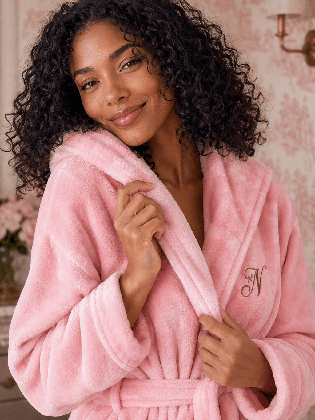 Women’s Plush Hooded Robe - Spa-Worthy Comfort at Home - Che Cose Belle