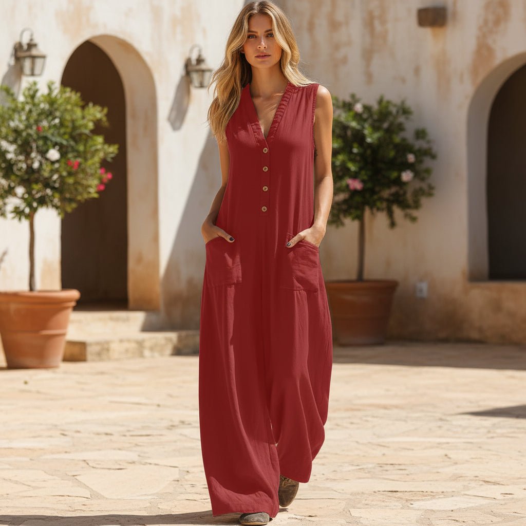 Women's Sleeveless V-Neck Wide-Leg Jumpsuit with Patch Pockets - Che Cose Belle