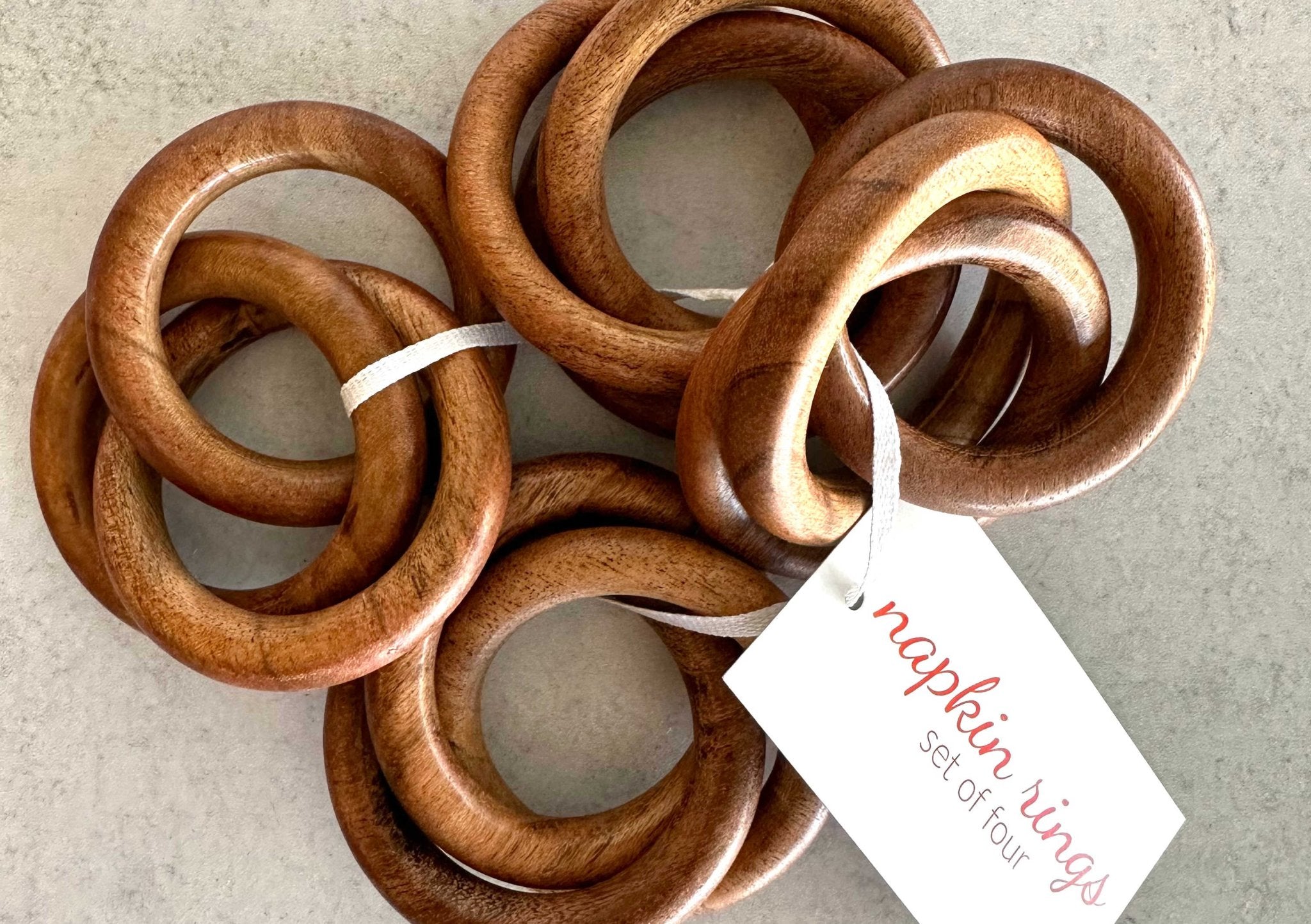 Wood Bangles Napkin Rings, set of four - Che Cose Belle