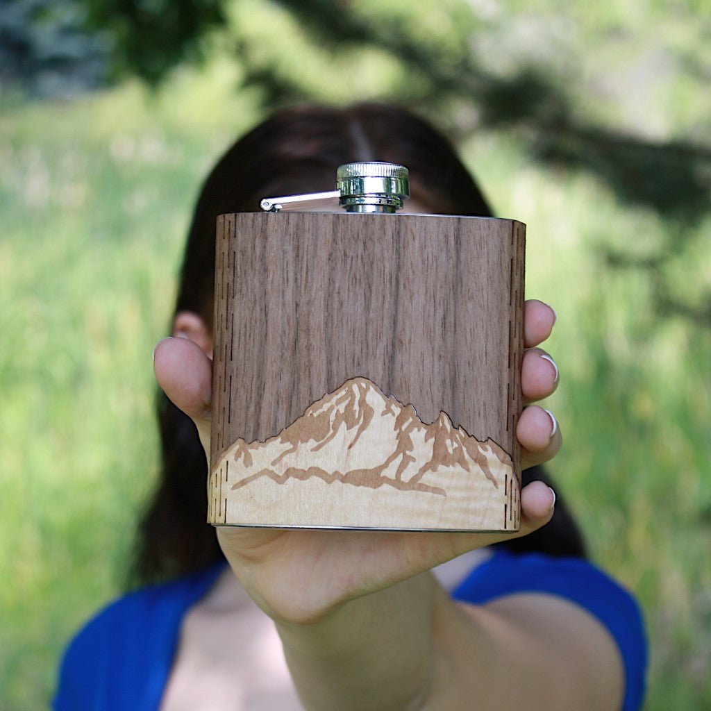Wooden Hip Flask - Cascade Range (Mt. Baker) - Che Cose Belle
